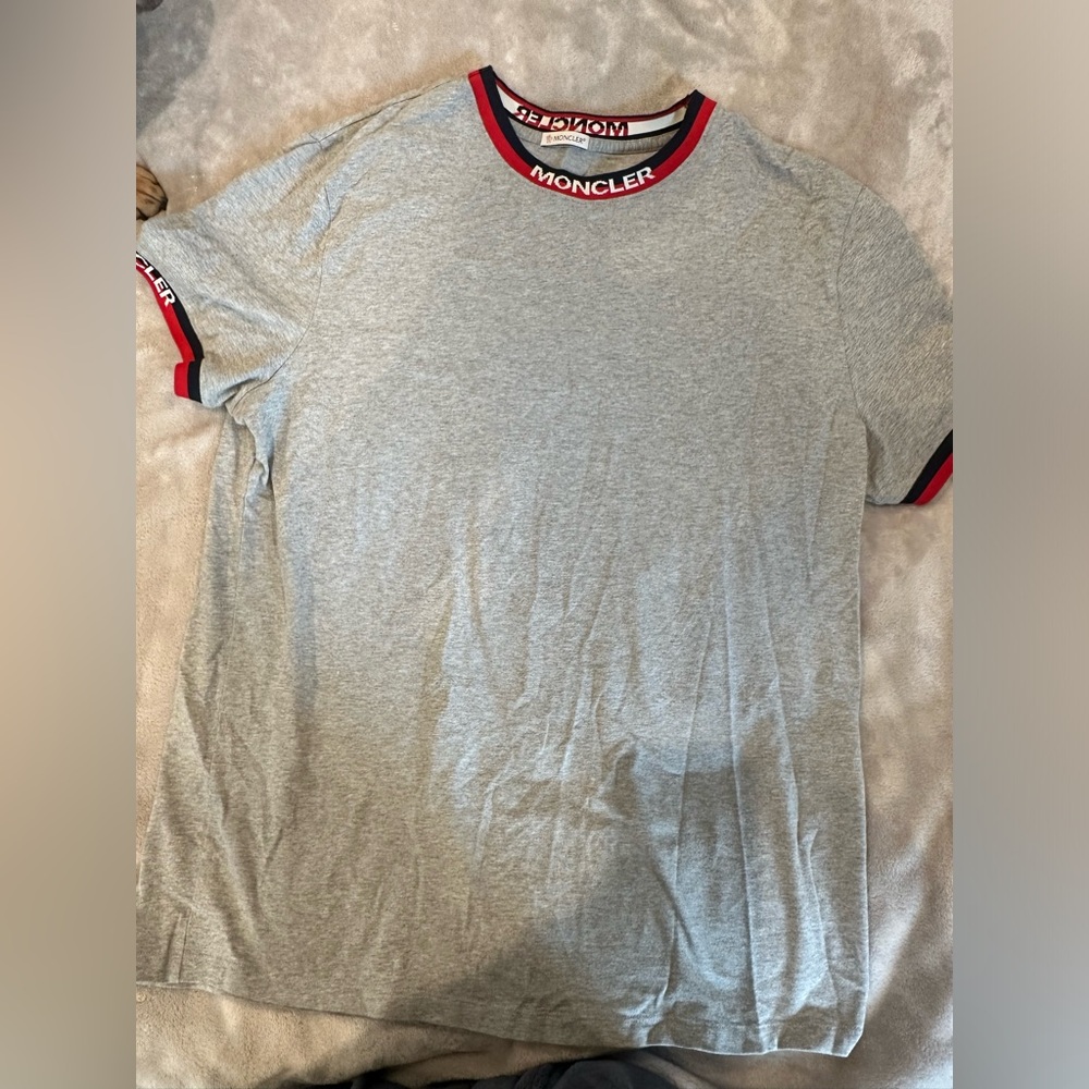 Men’s moncler tshirt